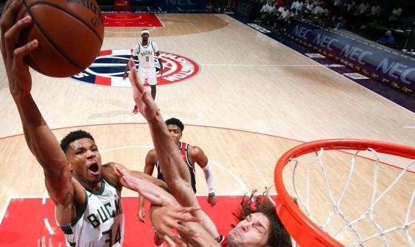 游戏玩法-字母哥三双全队8人得分上双 雄鹿悄无声息9战8胜