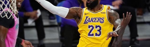 游戏玩法-湖人“詹姆斯依赖症”愈发严重，想解决就签考辛斯？