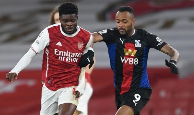 游戏玩法-阿森纳腰无力接连致失球 萨卡受伤塔帅怒向VAR